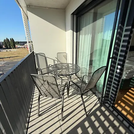 Modern - Parking - Ac Apartment *