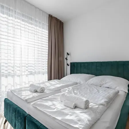 Apartmán Liv Cashmere Nest W Balcony, Ac & Free Parking Bratislava