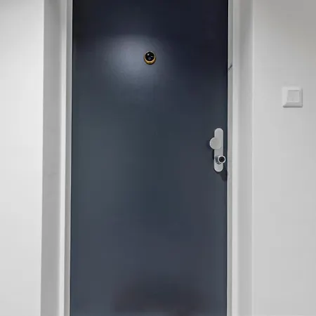 Liv Cashmere Nest W Balcony, Ac & Free Parking Pozsony