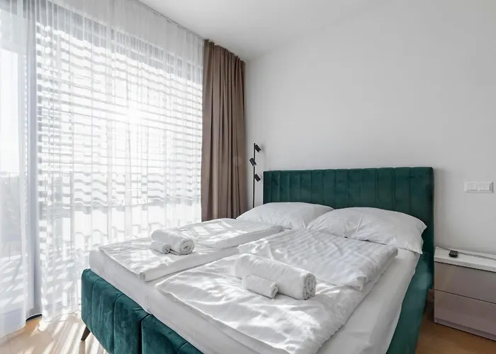 Apartamento Liv Cashmere Nest W Balcony, Ac & Free Parking Bratislava