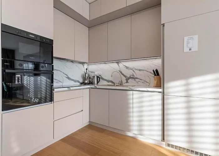Liv Cashmere Nest W Balcony, Ac & Free Parking Apartamento Bratislava
