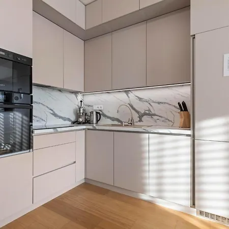 Liv Cashmere Nest W Balcony, Ac & Free Parking Apartmán Bratislava
